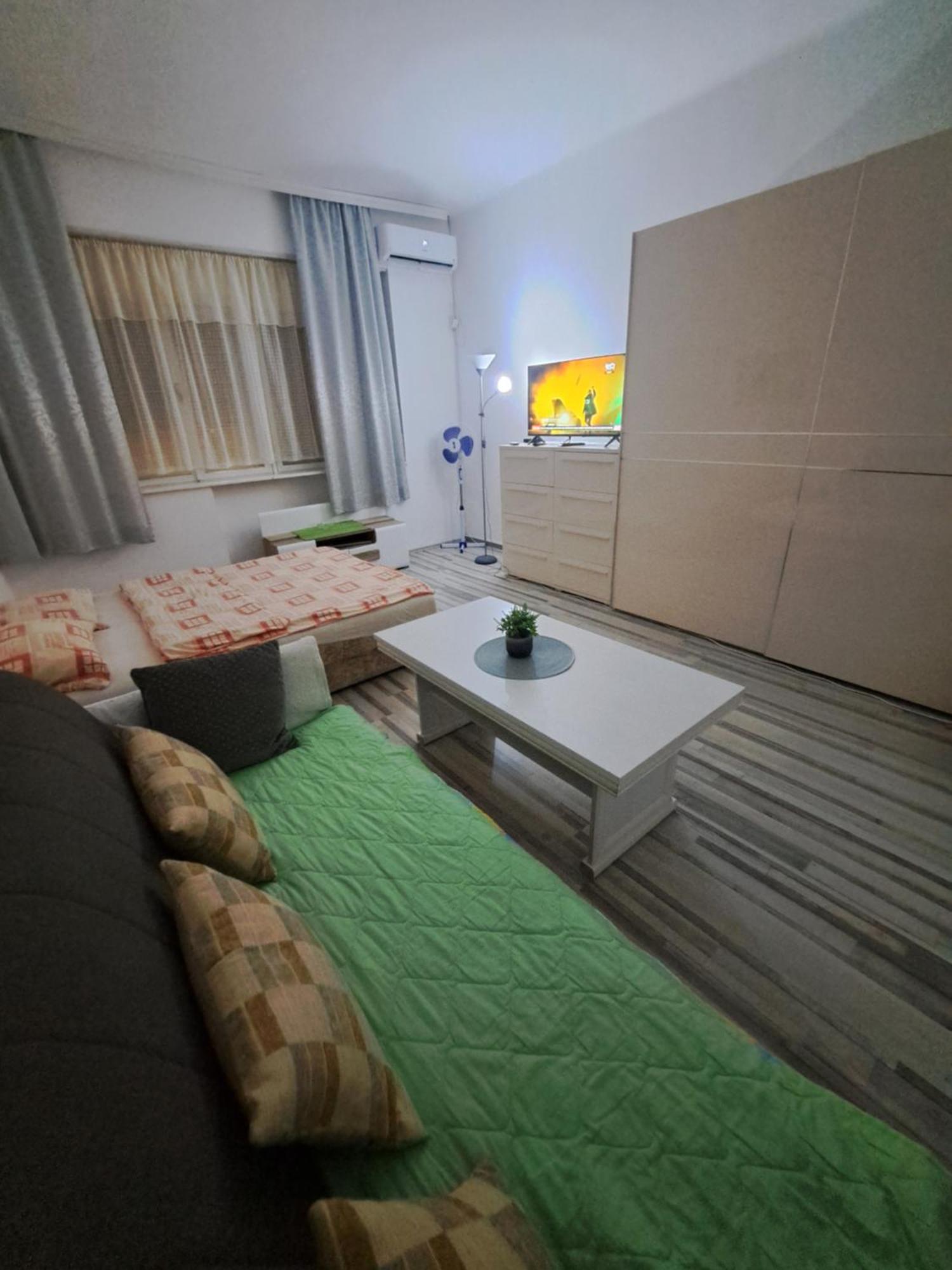 Apartment Capital Town Vk 14 Novi Sad Eksteriør bilde
