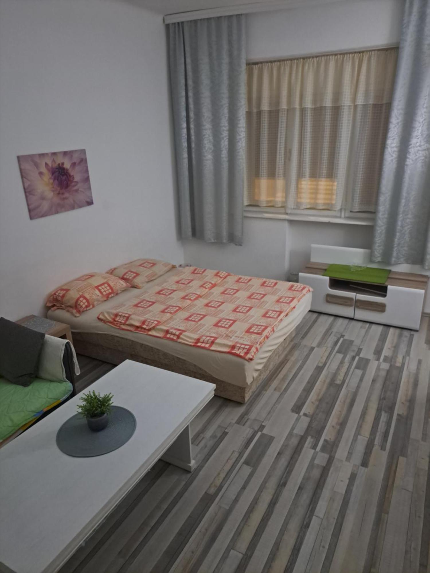 Apartment Capital Town Vk 14 Novi Sad Eksteriør bilde